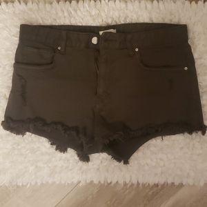 H and M Green Mid Rise Ripped Shorts size 8